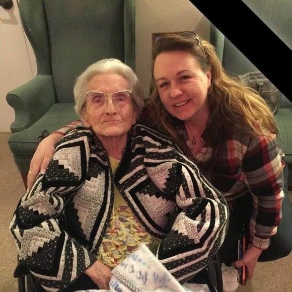 Meet your Posher, Elisa - Picture 1 of 1